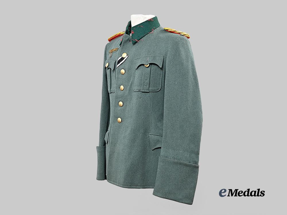 germany,_heer._a_field_tunic_for_a_generalmajor_e_medals__g62722_4