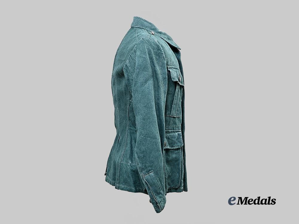 germany,_wehrmacht._an_m42_drillich-_style_field_blouse_e_medals__g62763_6