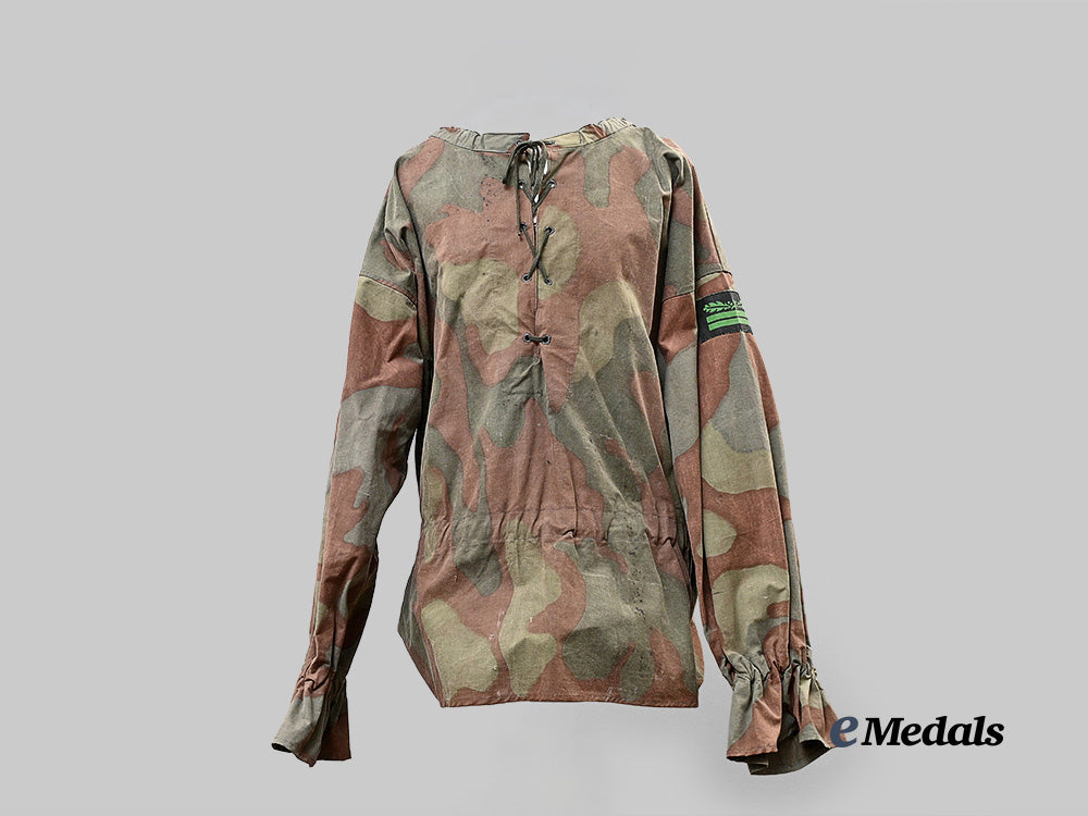 germany,_s_s._a_waffen-_s_s_italian_camouflage_smock_for_an_s_s-_obersturmführer_e_medals__g62938_2