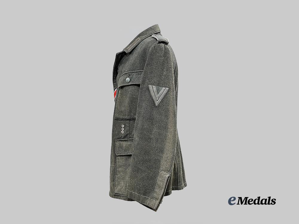 germany,_heer._an_infantry_m43_uniform_for_an_obergefreiter_e_medals__g62941_5