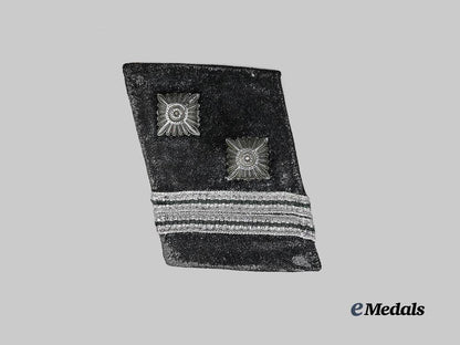germany,_s_s._a_waffen-_s_s_collar_tab_for_an_s_s-_sturmscharführer_e_medals__g62989_2