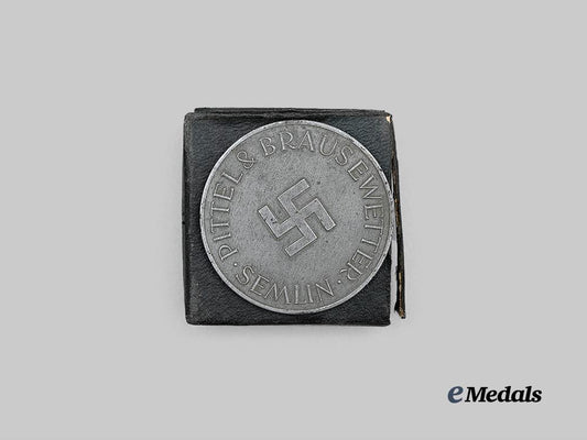 germany,_third_reich._a1942_pittel&_brausewetter_labour_gratitude_token,_with_case_e_medals__g63032_4
