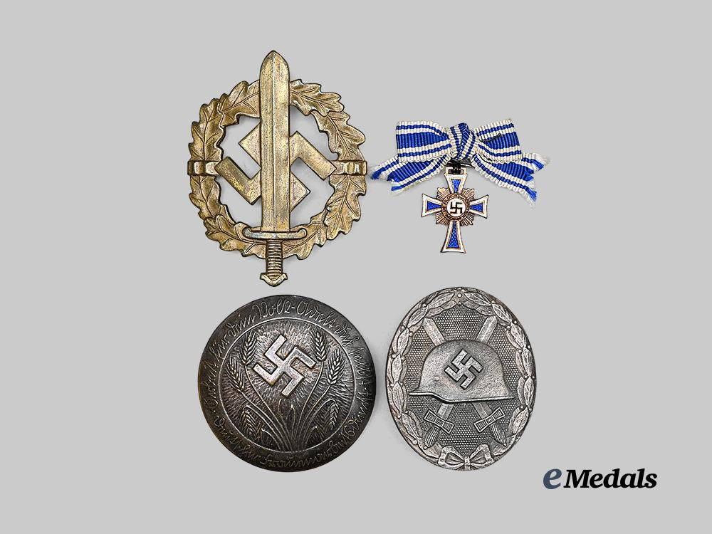 germany,_third_reich._a_mixed_lot_of_badges_for_military_and_civil_service_e_medals__g63034_2