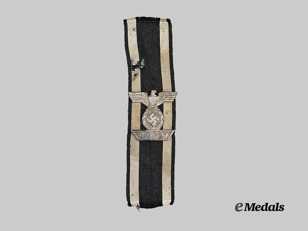 germany,_wehrmacht._a1939_clasp_to_the_iron_cross_i_i_class,_type_a,_by_b._h._mayer_e_medals__g63041_2