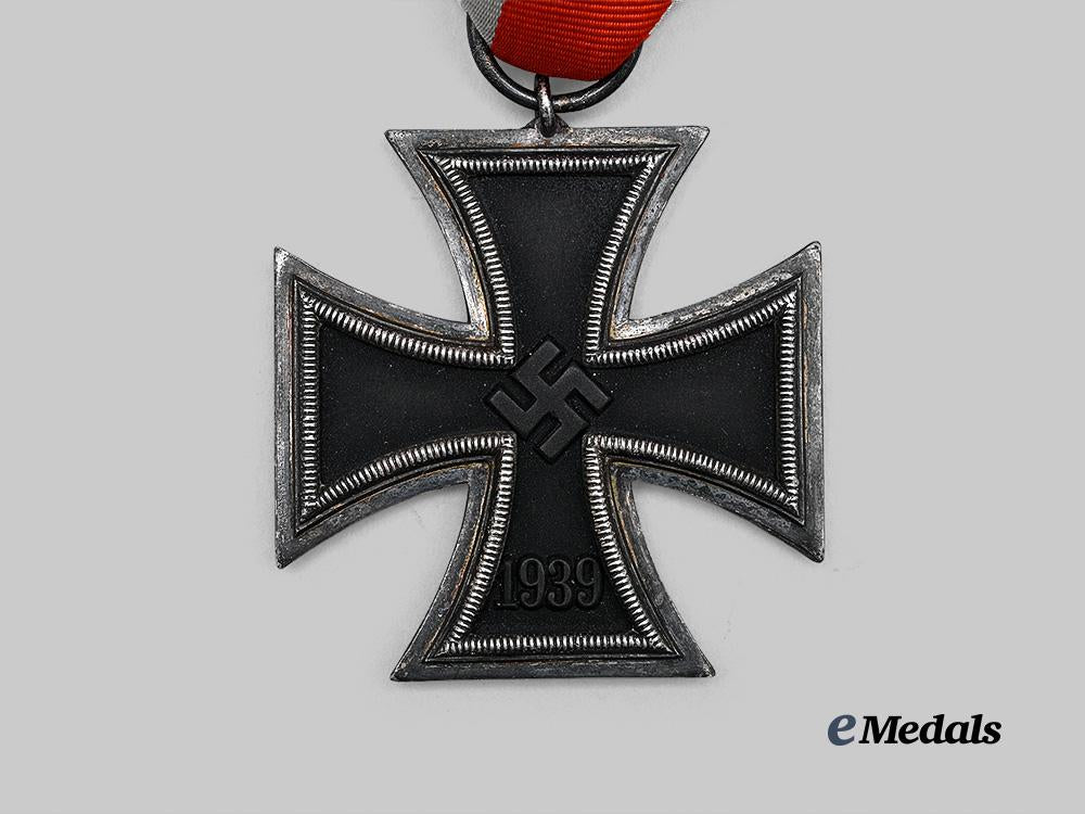 germany,_wehrmacht._a1939_iron_cross_i_i_class,_round3_version,_by_deschler&_sohn_e_medals__g63047_5