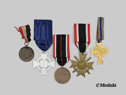 germany,_third_reich._a_mixed_lot_of_awards_for_military_and_civil_service_e_medals__g63058_5