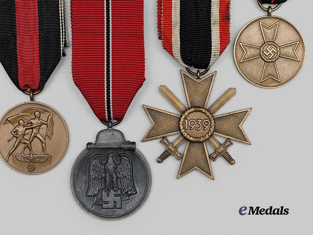 germany,_third_reich._a_mixed_lot_of_awards_for_military_and_civil_service_e_medals__g63060_3