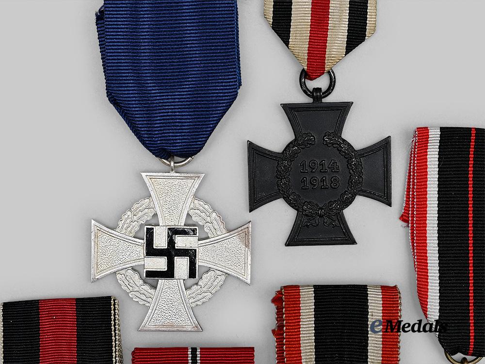 germany,_third_reich._a_mixed_lot_of_awards_for_military_and_civil_service_e_medals__g63060_4