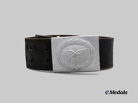 germany,_luftwaffe._a_belt_and_buckle_for_enlisted_ranks,_early_issue_e_medals__g63064_2