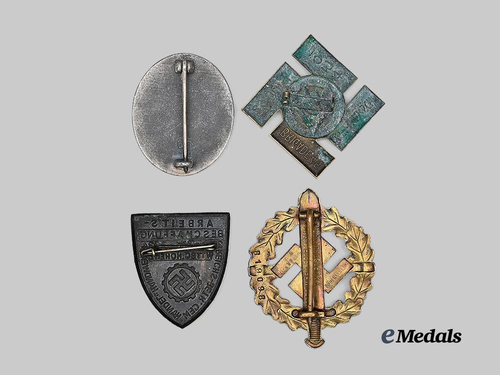 germany,_third_reich._a_mixed_lot_of_badges_e_medals__g63084_3