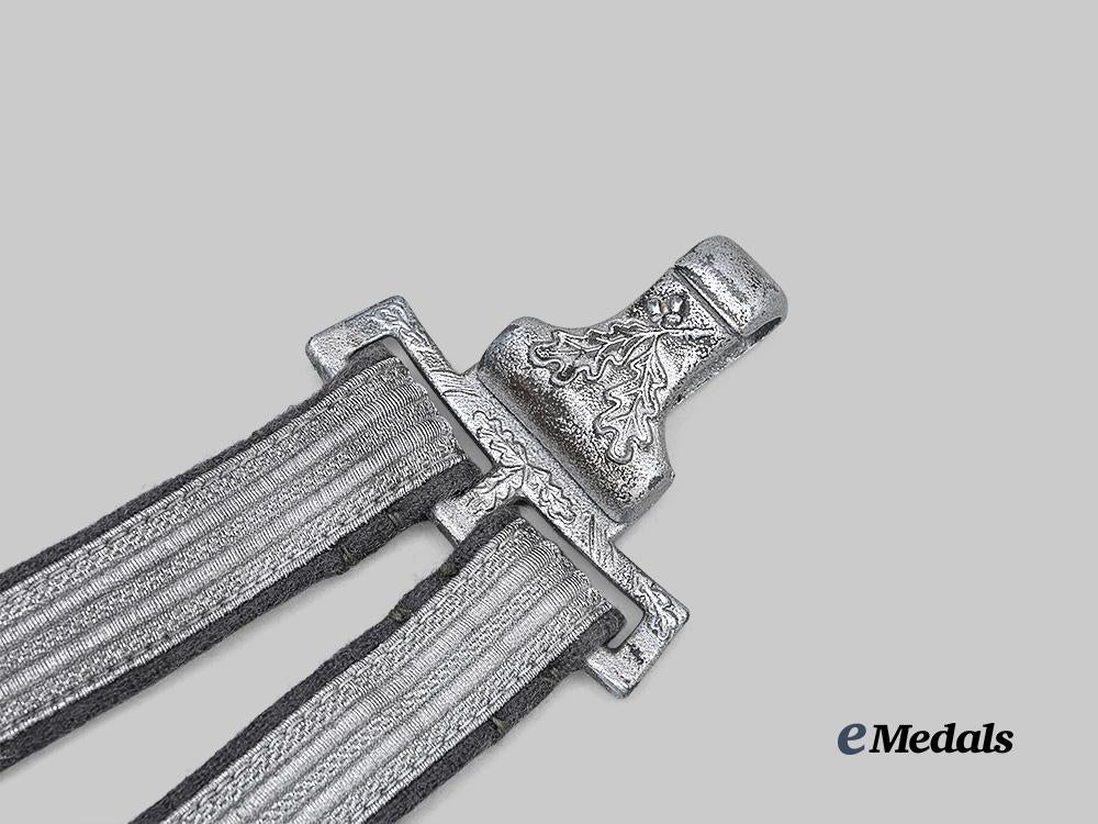 germany,_d_d_r._an_army_officer’s_dagger_hanger_e_medals__g63099_6