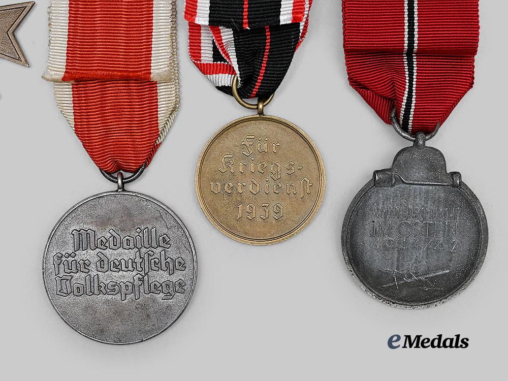 germany,_third_reich._a_mixed_lot_of_awards_for_military_and_civil_service_e_medals__g63100_6