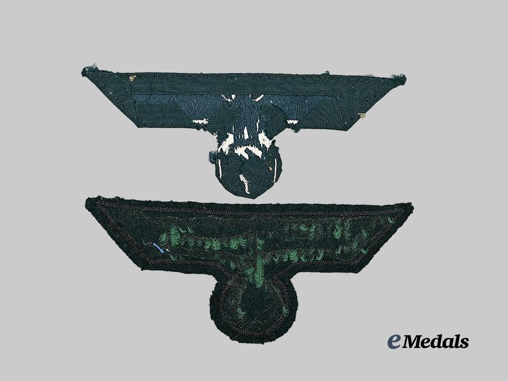 germany,_heer._a_pair_of_breast_eagles,_enlisted_and_officer_ranks_e_medals__g63102_3