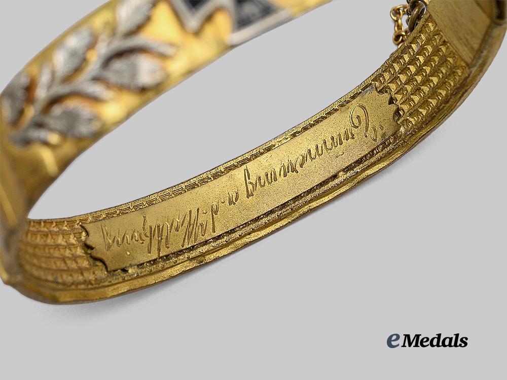 germany,_imperial._a_first_world_war_patriotic_bracelet_e_medals__g63104_4