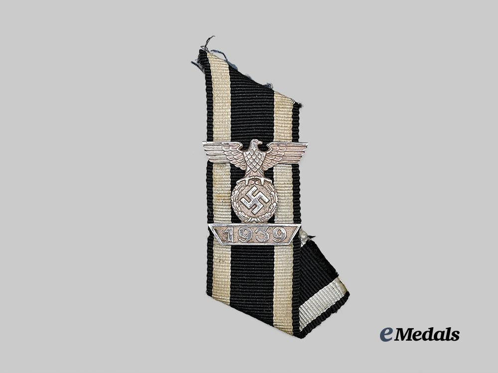 germany,_wehrmacht._a1939_clasp_to_the_iron_cross_i_i_class,_by_ziemer&_söhne_e_medals__g63106_2
