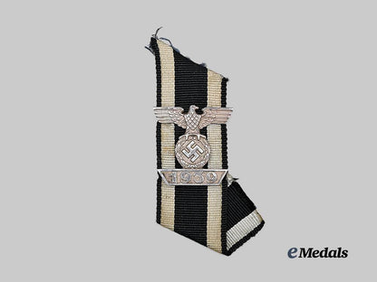 germany,_wehrmacht._a1939_clasp_to_the_iron_cross_i_i_class,_by_ziemer&_söhne_e_medals__g63106_2