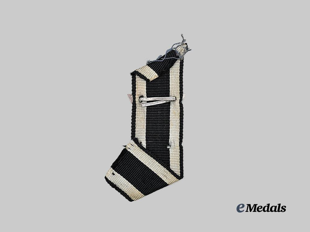 germany,_wehrmacht._a1939_clasp_to_the_iron_cross_i_i_class,_by_ziemer&_söhne_e_medals__g63106_4