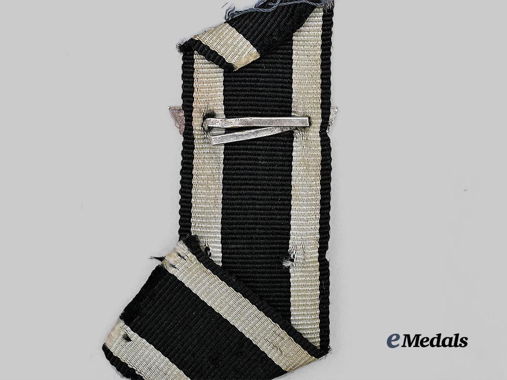 germany,_wehrmacht._a1939_clasp_to_the_iron_cross_i_i_class,_by_ziemer&_söhne_e_medals__g63106_5