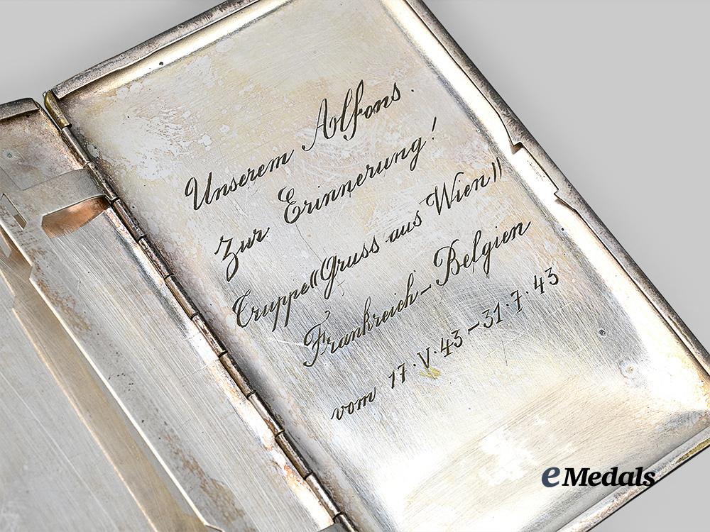 germany,_wehrmacht._a1943_commemorative_cigarette_case_e_medals__g63119_5