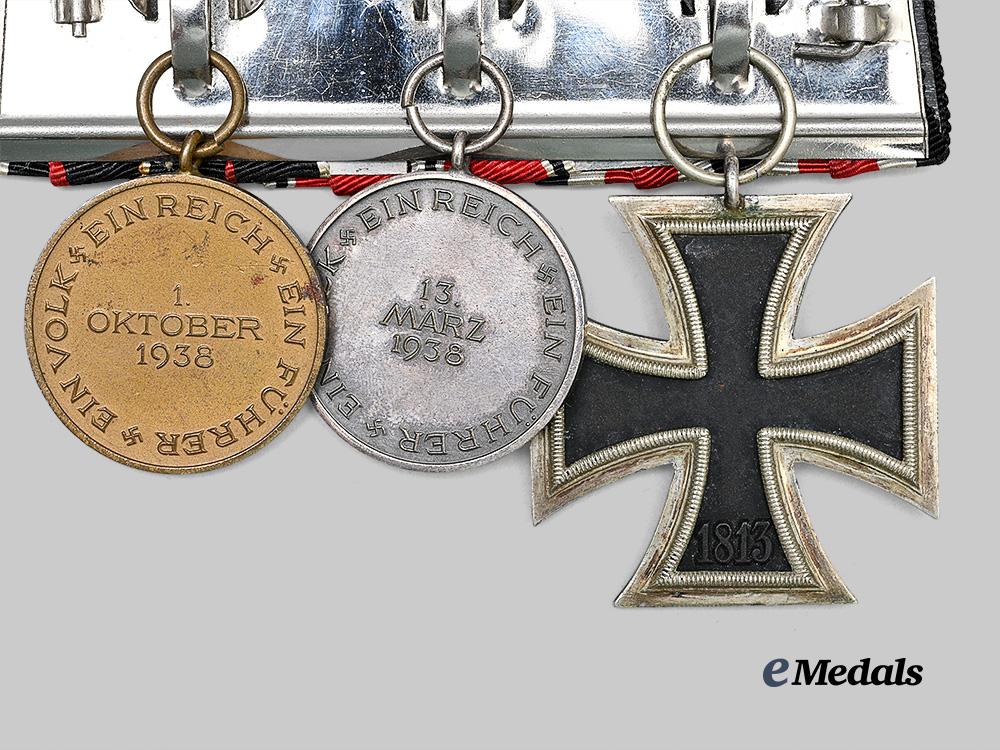 germany,_wehrmacht._a_medal_bar_for_combat_and_occupation_service_e_medals__g63121_5