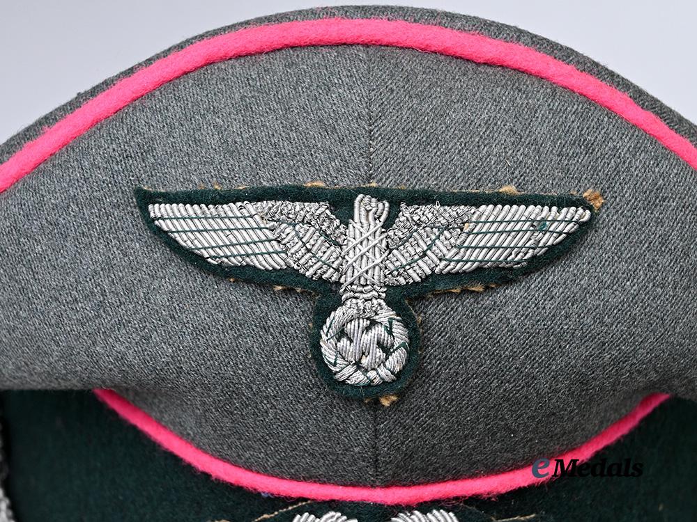 germany,_heer._a_panzer_troops_visor_cap_for_officer_ranks,_by_litto-_mütze_e_medals__g63127_11