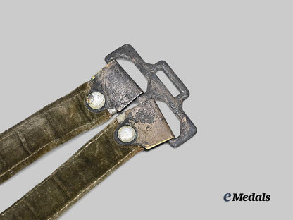 germany,_heer._an_officer’s_dagger_hanger_e_medals__g63131_7