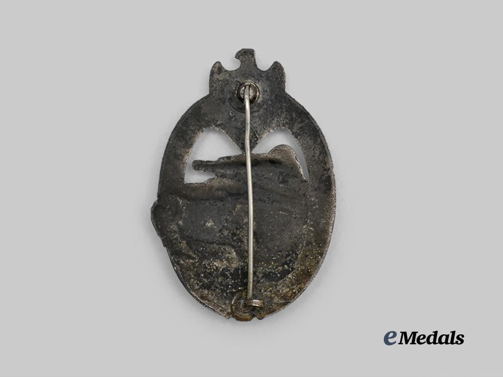 germany,_wehrmacht._a_panzer_assault_badge,_silver_grade,_a_s_in_triangle_maker_e_medals__g63135_3