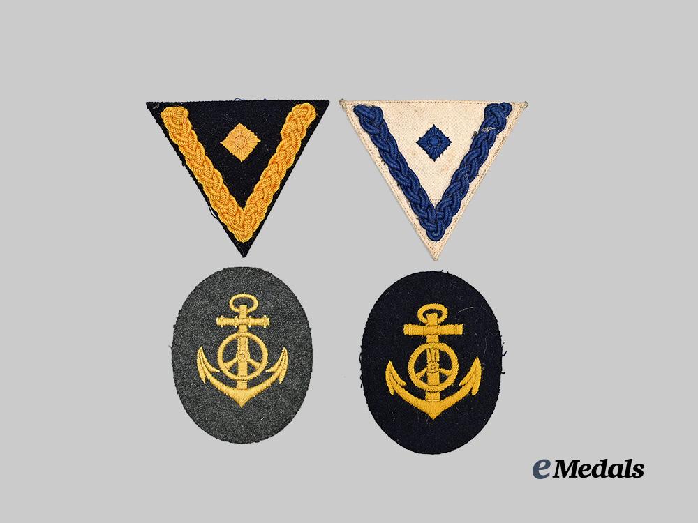 germany,_kriegsmarine._a_mixed_lot_of_uniform_insignia_e_medals__g63146_2