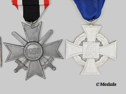 germany,_third_reich._a_mixed_lot_of_awards_for_military_and_civil_service_e_medals__g63181_6