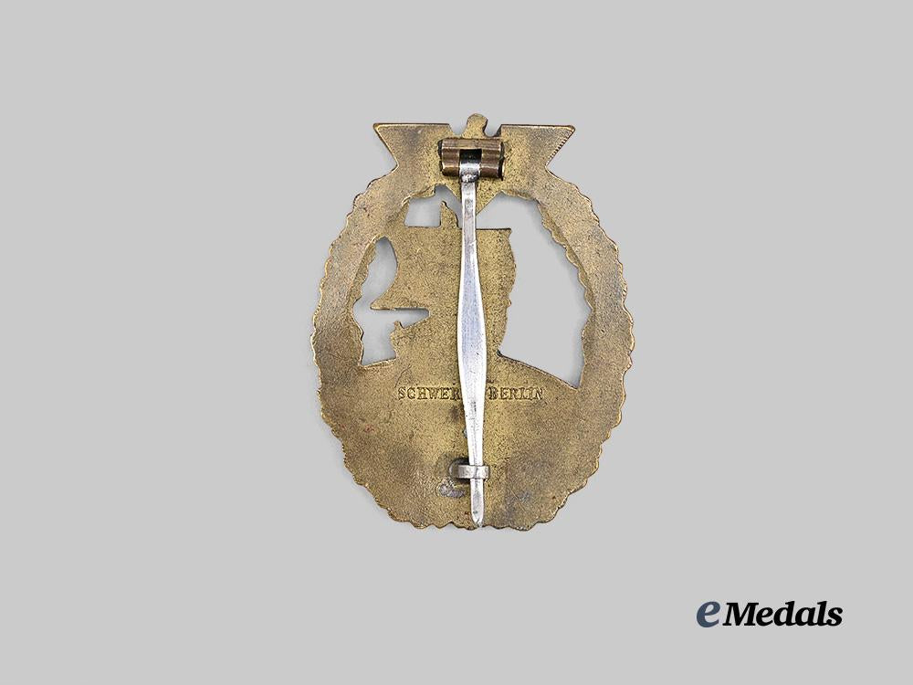germany,_kriegsmarine._an_auxiliary_cruiser_war_badge,_variation1,_by_schwerin_e_medals__g63187_3