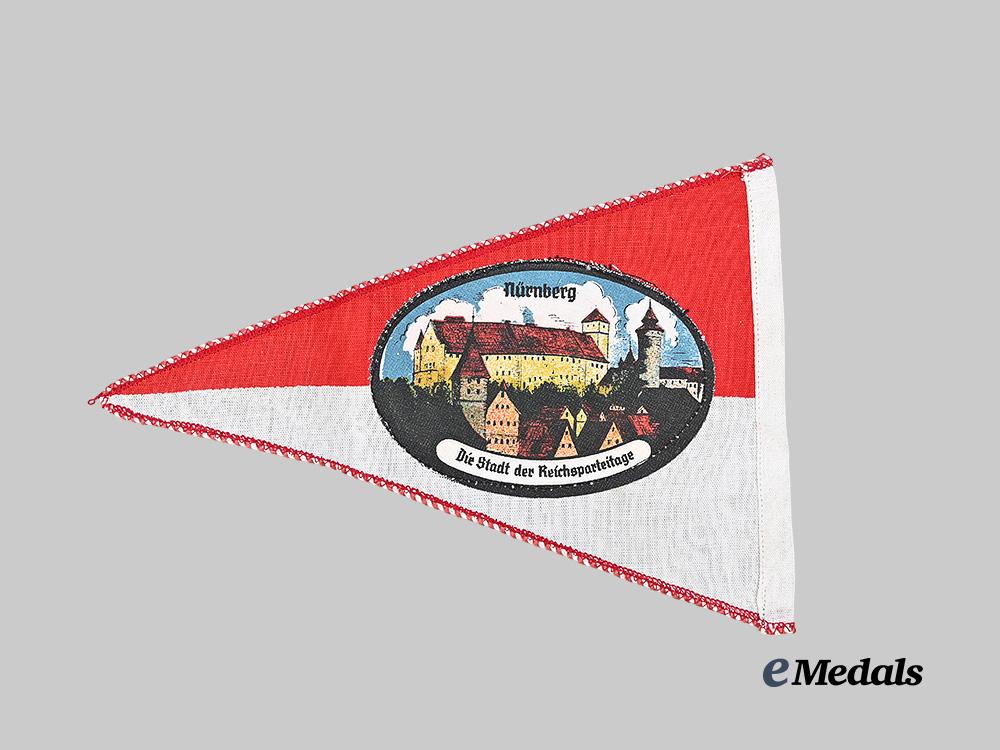 germany,_third_reich._a_nuremberg_rally_souvenir_pennant_e_medals__g63198_3