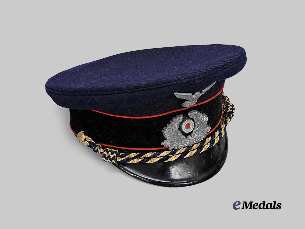 germany,_third_reich._a_reichsbahn_official’s_visor_cap,_by_carl_iske_e_medals__g63199_3