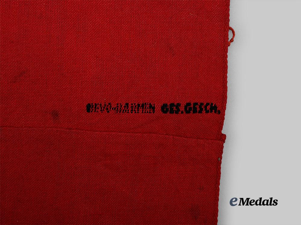 germany,_n_s_d_a_p._a_member’s_armband,_by_ewald_vorsteher_e_medals__g63207_4