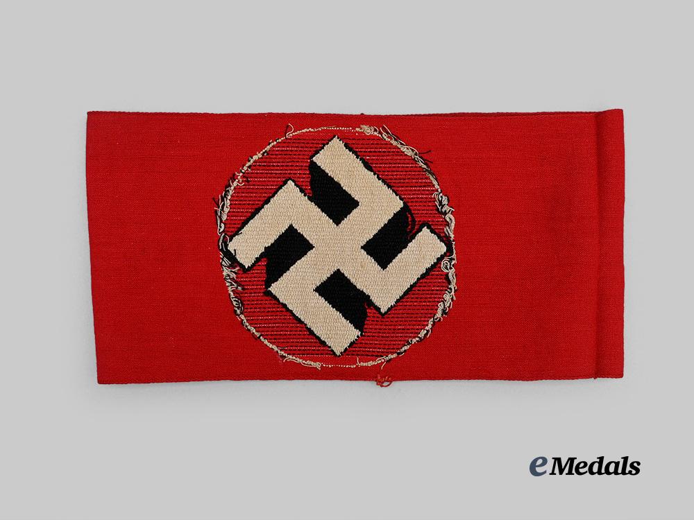 germany,_n_s_d_a_p._a_member’s_armband,_by_ewald_vorsteher_e_medals__g63207_5