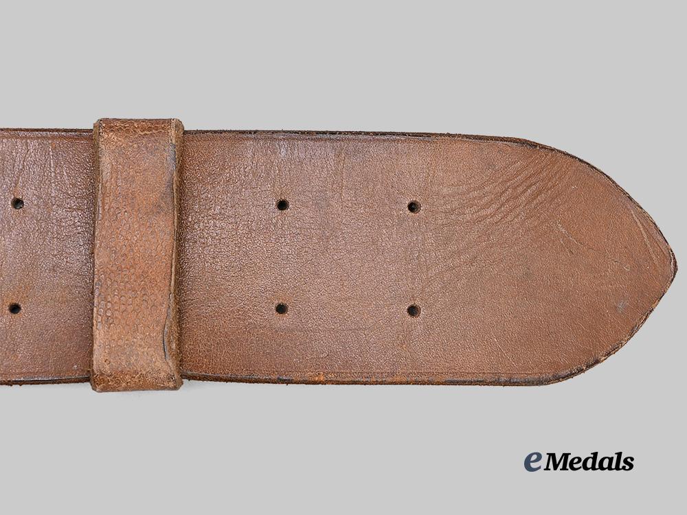 germany,_heer._an_officer’s_open-_claw_belt_and_buckle_e_medals__g63211_7
