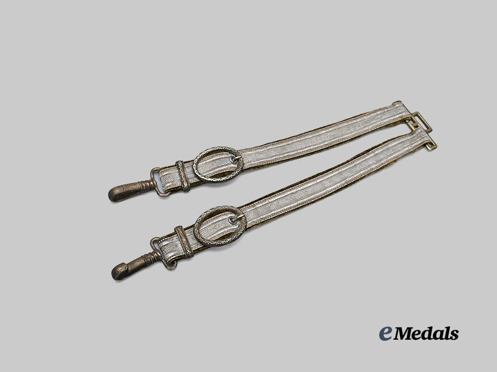 germany,_heer._an_officer’s_dagger_hanger_e_medals__g63212_2