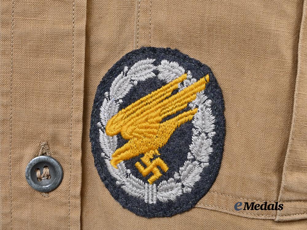 germany,_luftwaffe._a_tropical_short_sleeve_service_shirt_for_a_decorated_fallschirmjäger_unteroffizier_e_medals__g63218_8
