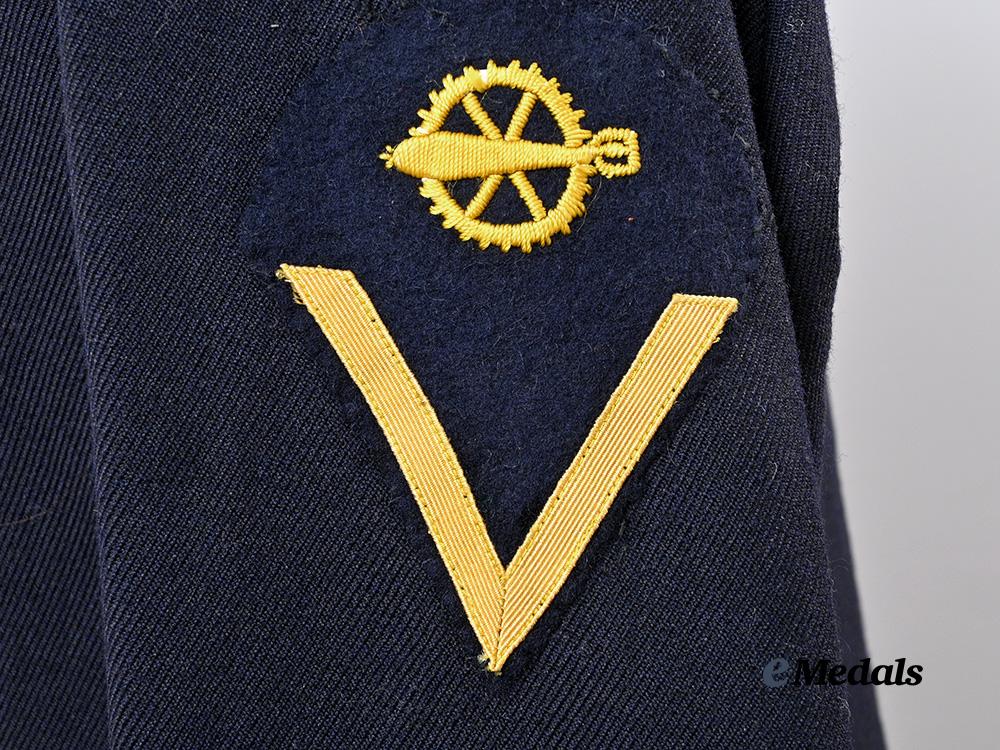 germany,_kriegsmarine._a_dark_blue_service_jacket_for_a_torpedo_mechanic_gefreiter_e_medals__g63219_8