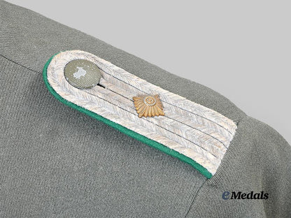 germany,_heer._a_service_tunic_for_a_decorated_jäger_oberleutnant_e_medals__g63223_12