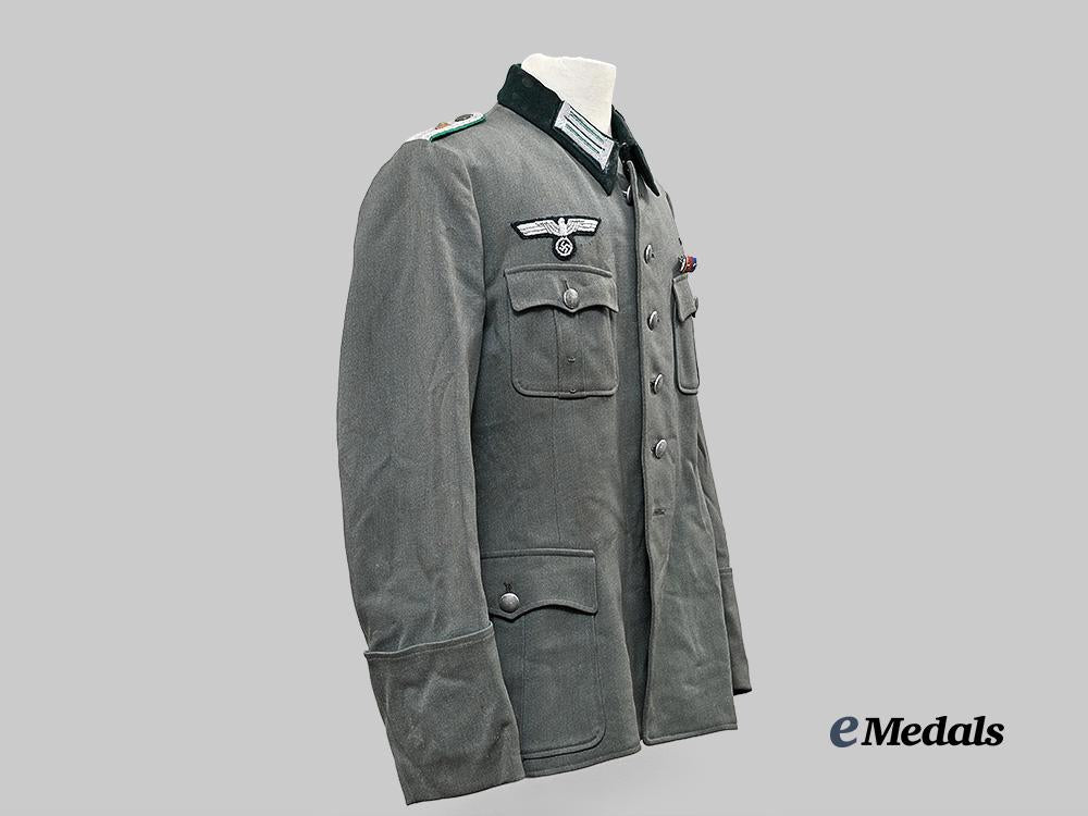 germany,_heer._a_service_tunic_for_a_decorated_jäger_oberleutnant_e_medals__g63223_3