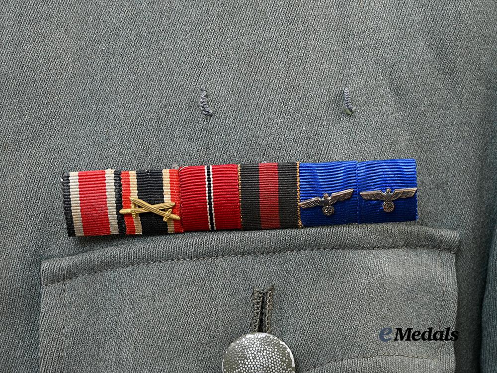 germany,_heer._a_service_tunic_for_a_decorated_jäger_oberleutnant_e_medals__g63223_8