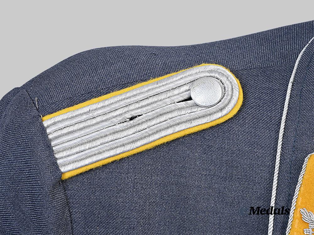 germany,_luftwaffe._a_service_tunic_for_a_flight_personnel/_fallschirmjäger_hauptmann,_restored_example,_by_wilhelm_welhausen_e_medals__g63228_12