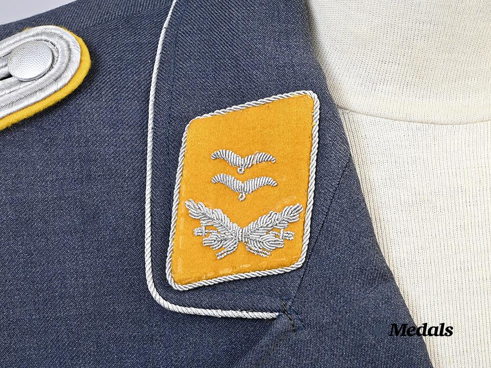 germany,_luftwaffe._a_service_tunic_for_a_flight_personnel/_fallschirmjäger_hauptmann,_restored_example,_by_wilhelm_welhausen_e_medals__g63228_9