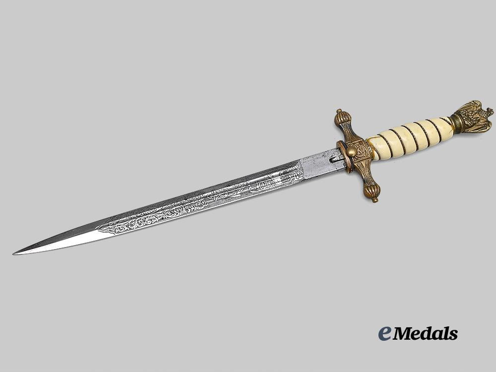 germany,_kriegsmarine._an_officer’s_dress_dagger,_refurbished_example,_unmarked_variant_e_medals__g63229_4