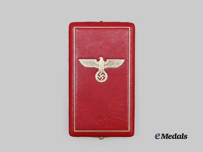 germany,_third_reich._a_rare_order_of_the_german_eagle,_i_i_i_class_merit_cross_with_swords_and_case,_type1_e_medals__g63238_2