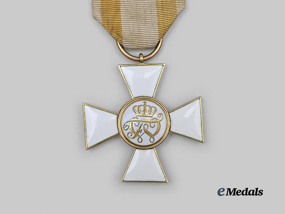 prussia,_kingdom._an_order_of_the_german_eagle,_i_i_i_class_in_gold,_by_neuhaus&_sohn_e_medals__g63241_3