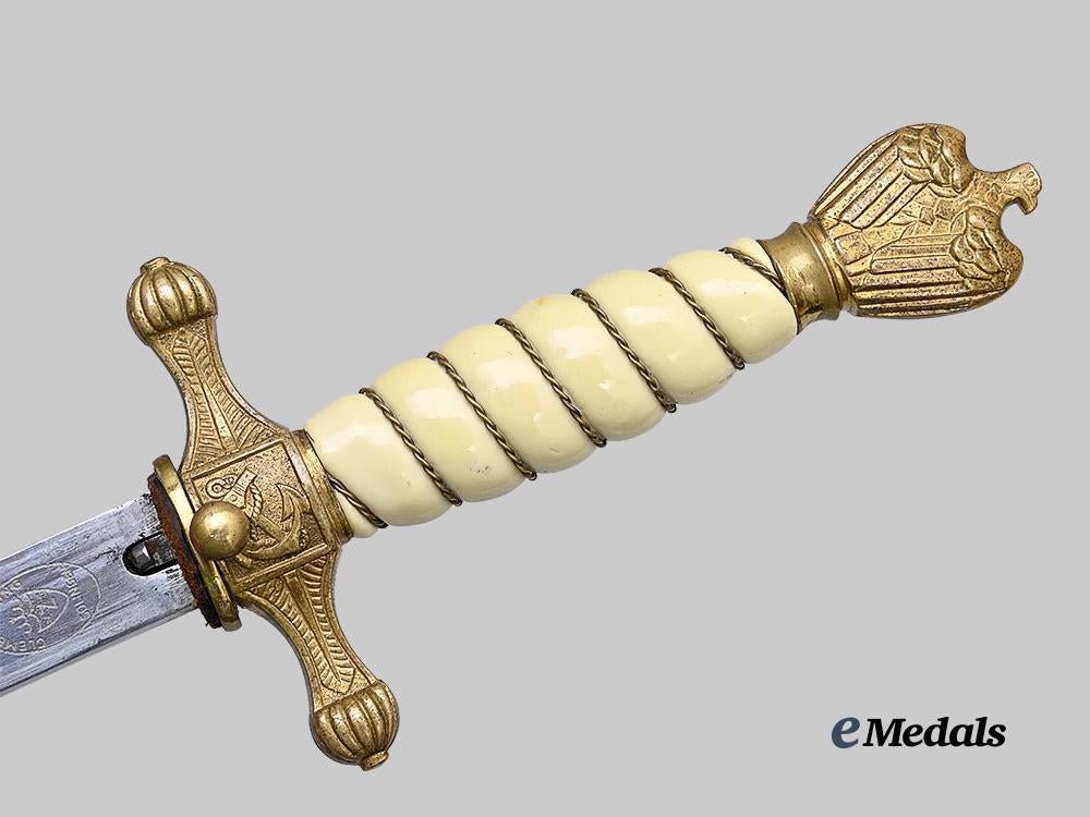 germany,_kriegsmarine._an_officer’s_dress_dagger,_by_clemen&_jung_e_medals__g63244_6