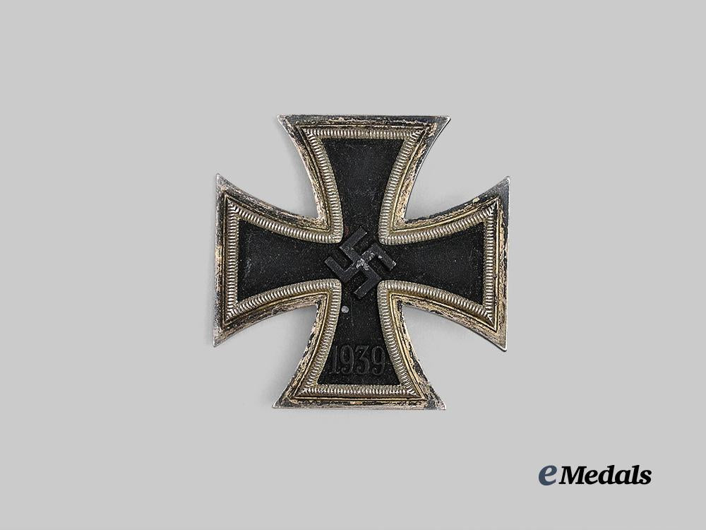 germany,_wehrmacht._a1939_iron_cross_i_class,_by_klein&_quenzer_e_medals__g63247_2