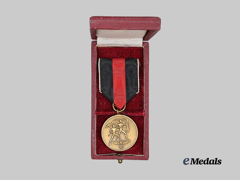 germany,_third_reich._a_sudetenland_medal,_with_case_e_medals__g63254_3