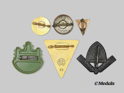 germany,_third_reich._a_mixed_lot_of_membership_and_commemorative_badges_e_medals__g63256_3
